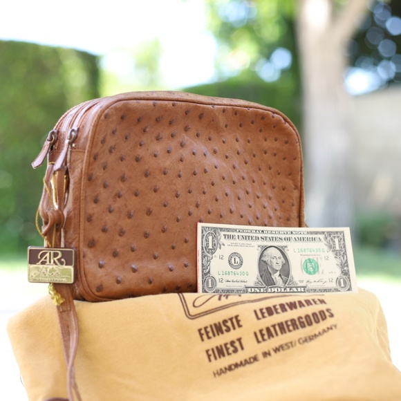 Alfred Roth Ostrich Purse - Picture 5 of 5